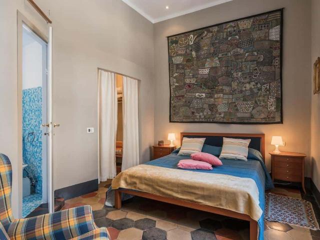 044 Chiavari Warm Charming Apartment in Campo de Fiori