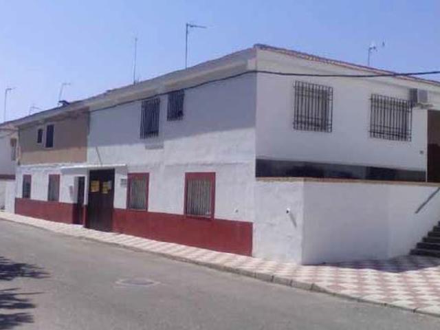 Local en C/ Pablo Picasso, La Victoria Córdoba