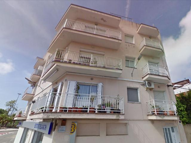 Piso en C/ Alhambra, Blanes Girona
