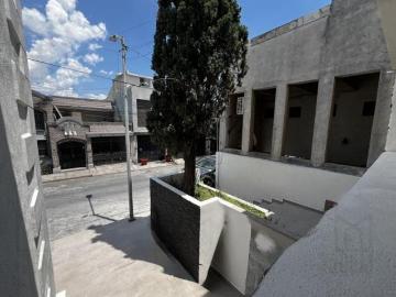 0508 Casa en venta en Lomas del Roble, San Nicolas de los Garza NL