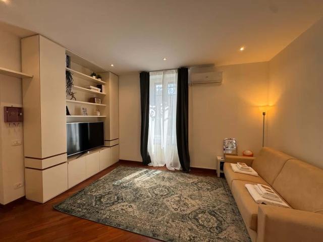 057 La Spezia St. John Apartment in Rome
