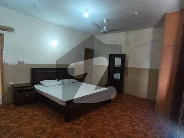05 Bed Flat For Rent
