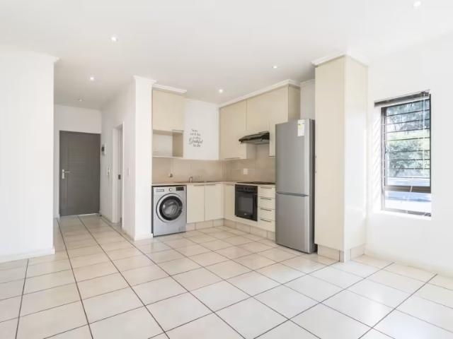 05 Bedroom Apartment Craigavon Craigavon 103804709
