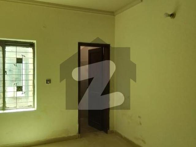 05 marla tile flooring house for rent in johar town lahore johar town phase 2
