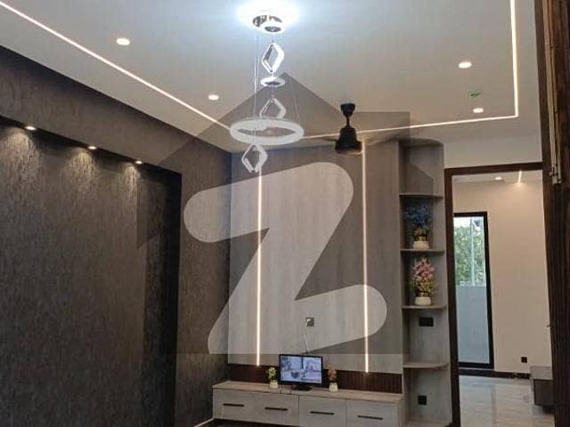 05 Marla Ultra Modern Designed House for Sale