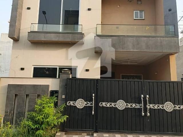 05 Marla Brand New House For Sale