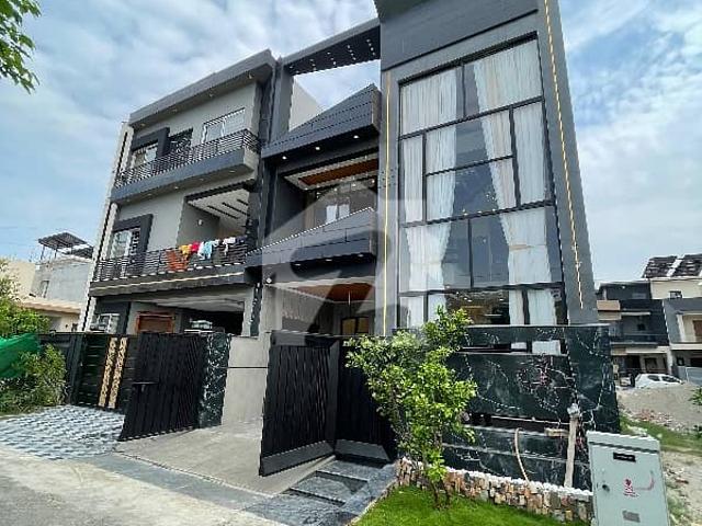 05 Marla Brand New House For Sale Super Prime Location