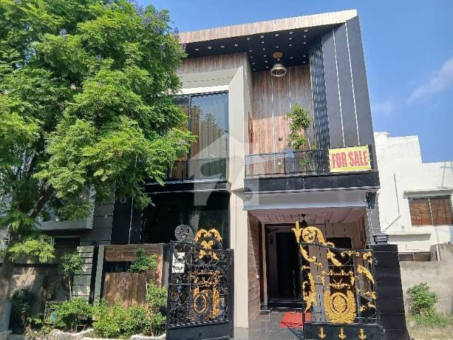 05 Marla Brand New House For Sale Super Prime Location Very Beatyfull House