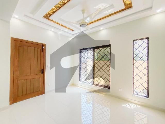 05 Marla Designer House For Sale Bahria Town Phase 8 Rafi Block