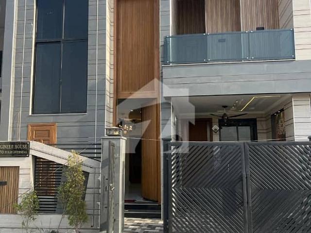 05 Marla Double Hight Brand New House Near To Broadway Commercial Market