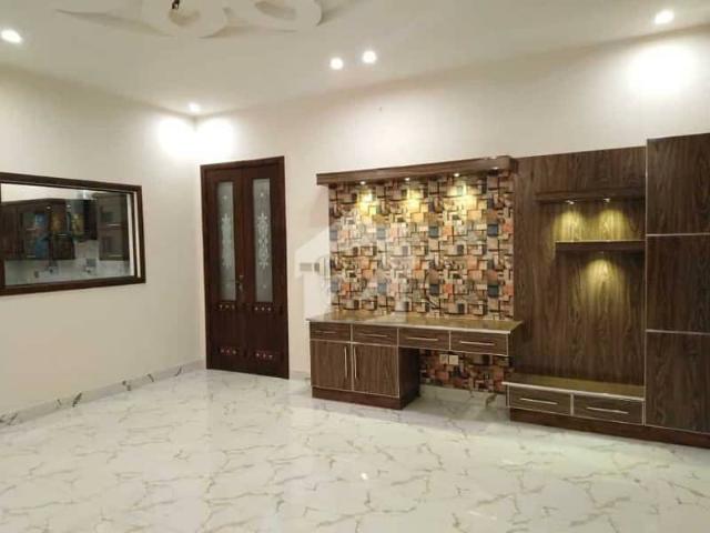 05 Marla House Available For Rent'A Block