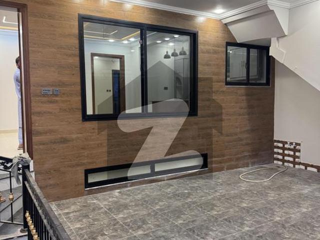 05 Marla House For Sale in Zone 03 Regi Model Town Peshawar Regi Model Town Phase 3