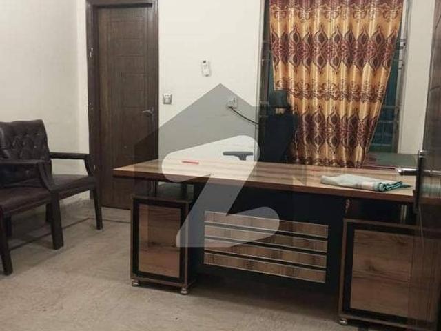05 marla lower portion silent+ bachelors for rent in johar town lahore