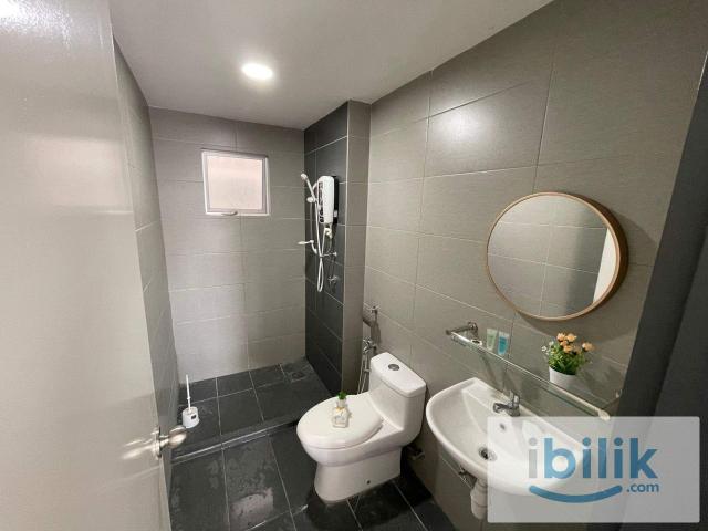 0626 Spring Avenue Middle Room RM650