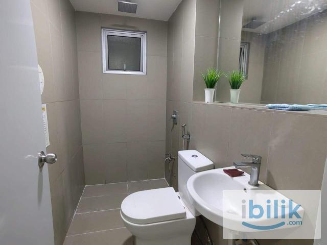 0720 Midfield 2 Condo Sungai Besi Middle Room Available for Rent