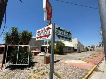 0781 BLVD CONSTITUCION