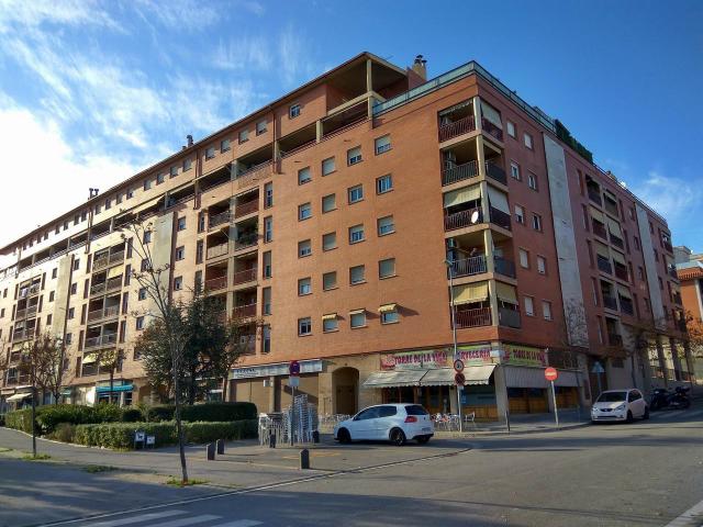 Local en C/ de La Joventud Sant Boi de Llobregat Barcelona