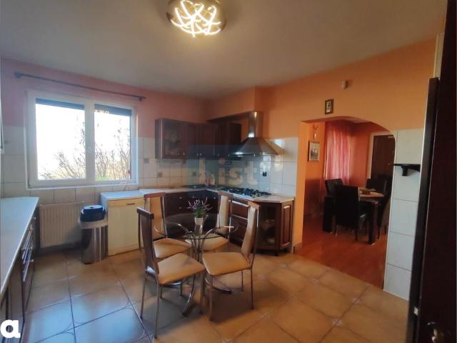 0% Comision | Casa individuala 3 camere 190 mp, teren 680 mp | Europa