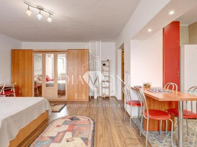 0% Comision*TUR VIDEO* Garsoniera Metrou Unirii, zona linistita