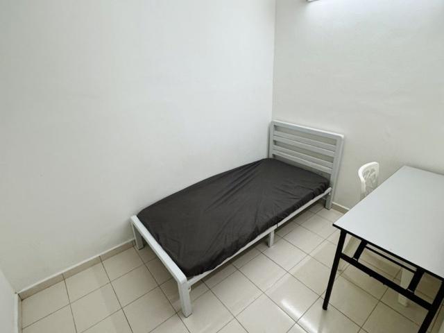 0 DepoBudget Room at Bandar Botanic, Klang