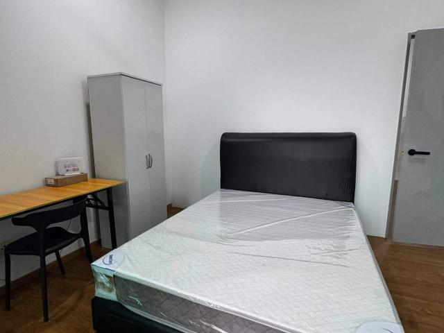 0 deposit room Sabah KK ROOM relax middle bilik available urgent move in now