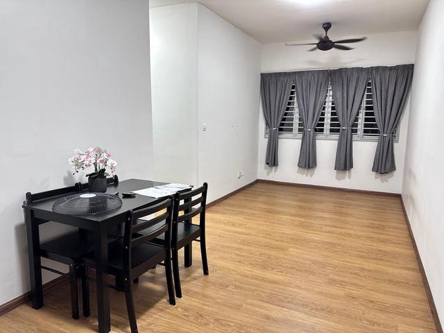 0 Down PaymentKemuning IdamanShah AlamNice Renovated unit