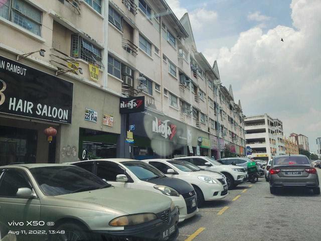 0 DOWNPAYMENT Fortune Court Kepong 915sq FULL LOANRENO