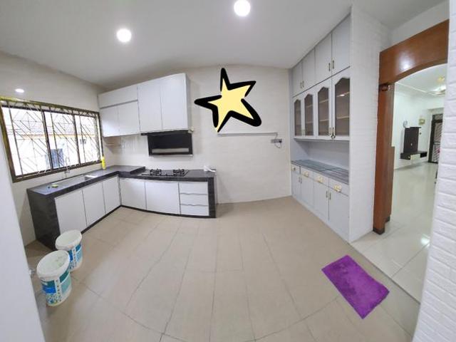0 Dp RENO House taman universiti tun aminah pulai utama bukit indah