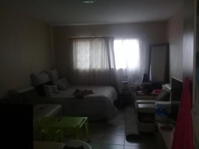 0.5 Bedroom Flat in Annlin