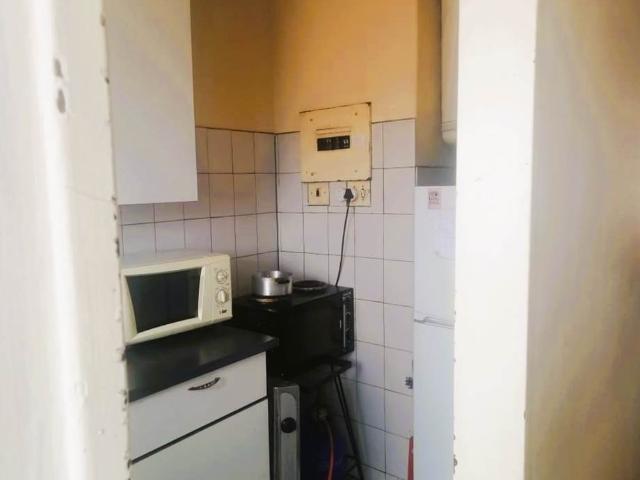 0.5 Bedroom Flat in Arcadia