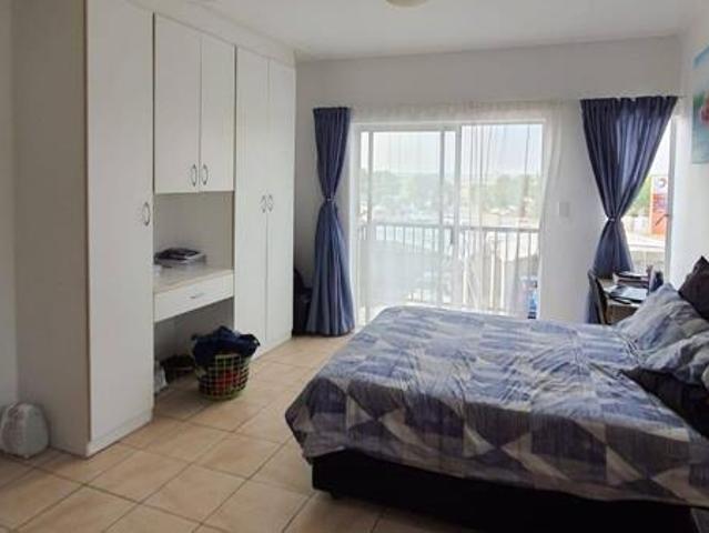 0.5 Bedroom Flat in Evander
