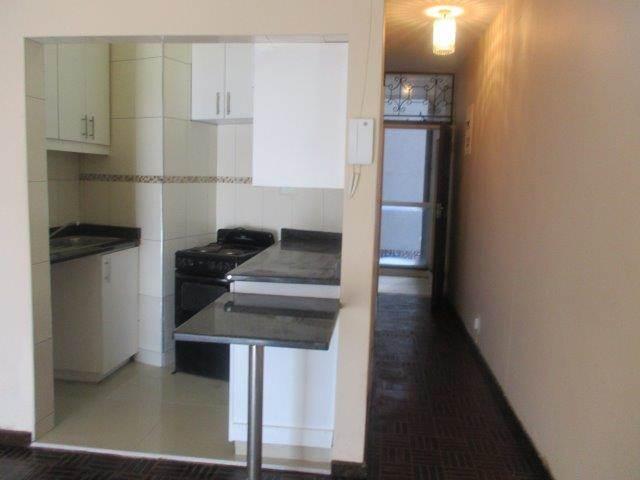 0.5 Bedroom Flat in South Beach