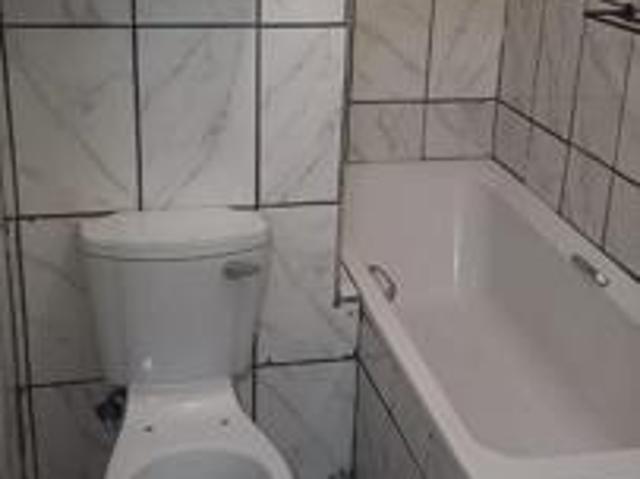 0.5 Bedroom Garden Cottage in Claremont