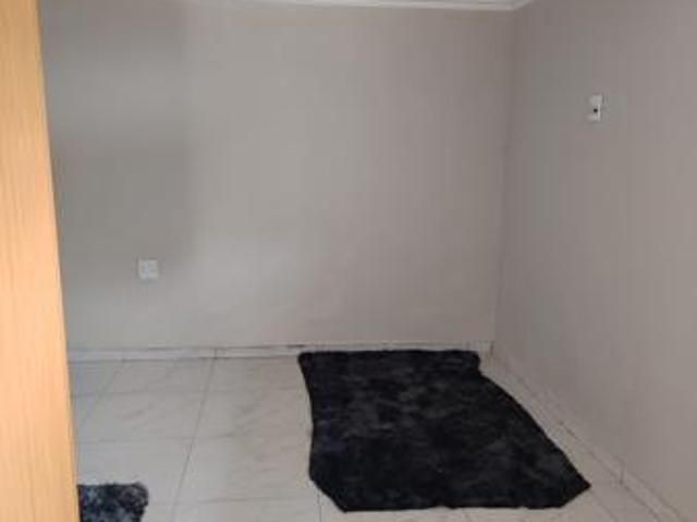 0.5 Bedroom House in Riviera