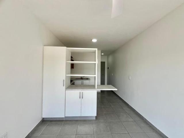 0.5 Bedroom House in Sheffield Beach