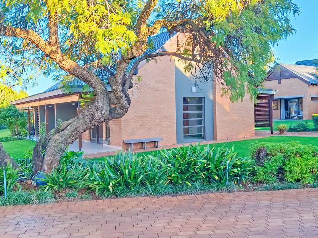 0.5 Bedroom Studio Apartment To Let in Retire at Midstream