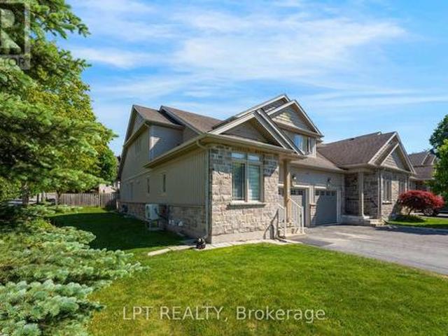 13 795 Laurelwood Drive, Waterloo, ON, N2V 0A3 townhouse for lease | Listing ID X13515 | Royal LePage