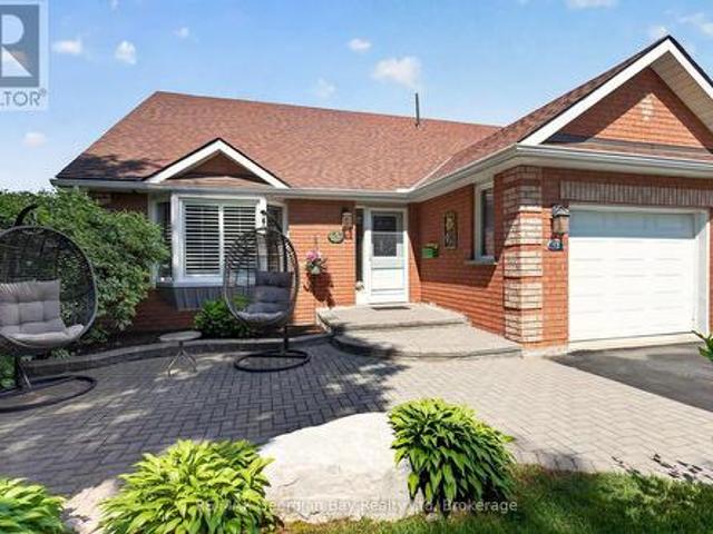 13 90 Burke Street, Penetanguishene, ON, L9M 2H2 townhouse for sale | Listing ID S13544 | Royal LePage