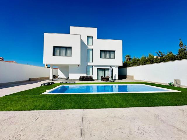 & 13 & 13 Villa de lujo en la Costa Blanca: exclusividad, co. 452m² La Marina