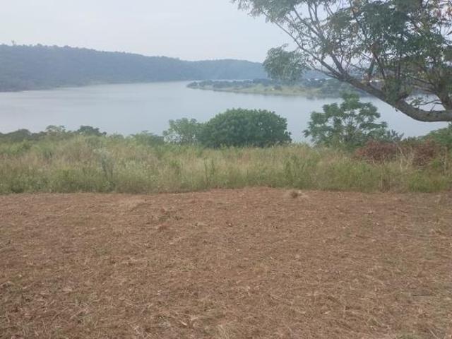 13.3 ha Land available in Verulam Central