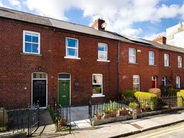 13 The Crescent, Donnybrook Road, Donnybrook, Dublin 4, D04A2K.
