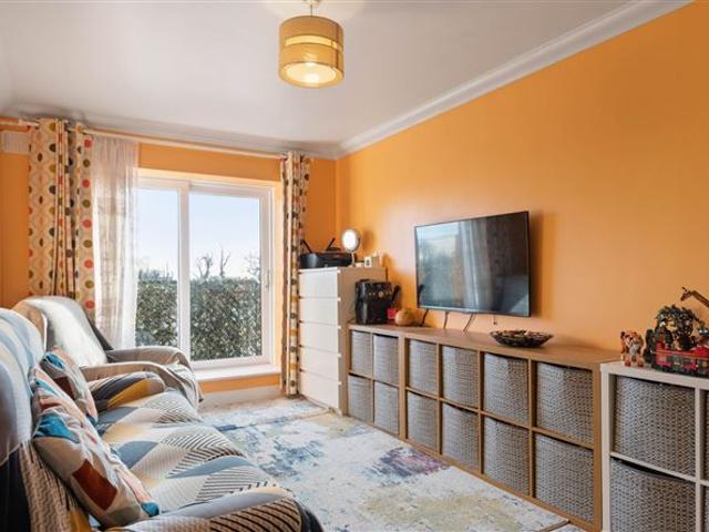 13 The Green, Larch Hill, Santry, Dublin 17 DNG Raheny 4902 MyHome. Ie Residential