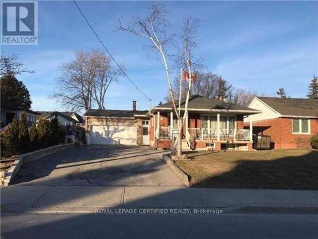 13 Theodore Drive, Mississauga, ON, L5M 1E5 house for lease | Listing ID W13087 | Royal LePage