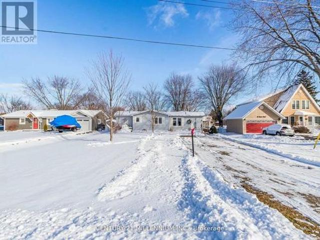 13 Turtle Path, Ramara, ON, L0K 1B0 house for sale | Listing ID S12075 | Royal LePage