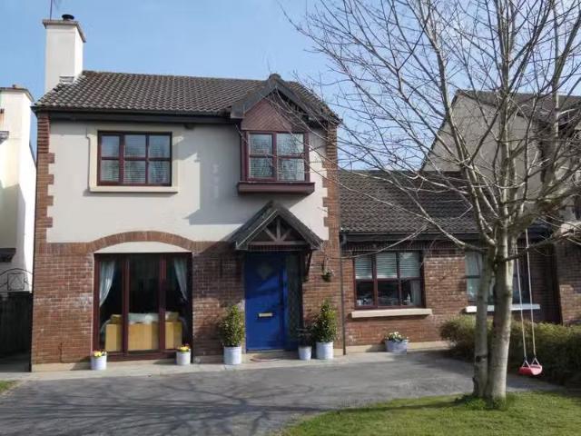 13 Woodlands, Kilrush Road, Ennis, Co. Clare, V95ET9F is for s.