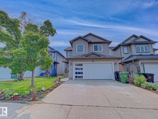 13 Almond Bay, Fort Saskatchewan, AB, T8L 0A4 house for sale | Listing ID E4500 | Royal LePage