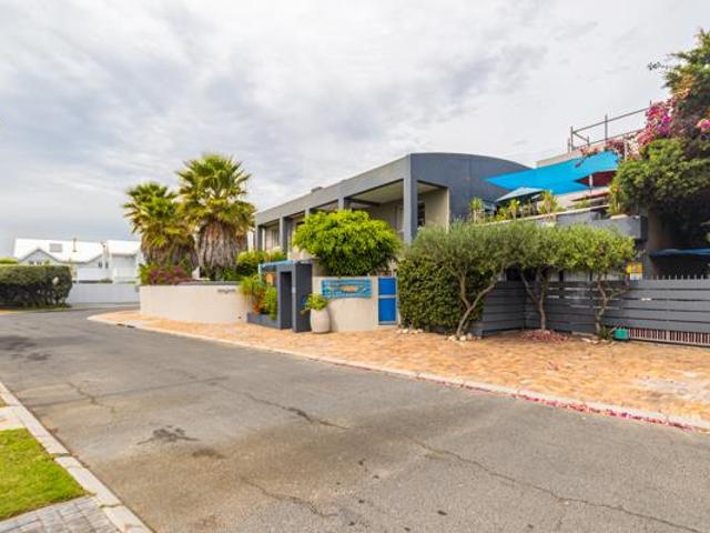 13 Bedroom House in Sunset Beach
