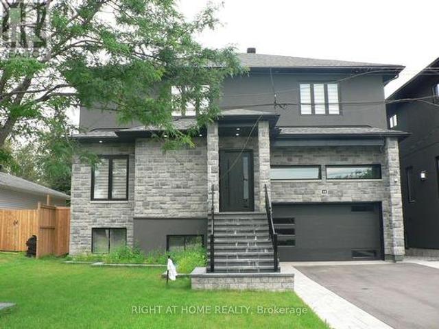 13 Bell Park Street, Ottawa, ON, K2S 1J1 house for lease | Listing ID X13589 | Royal LePage