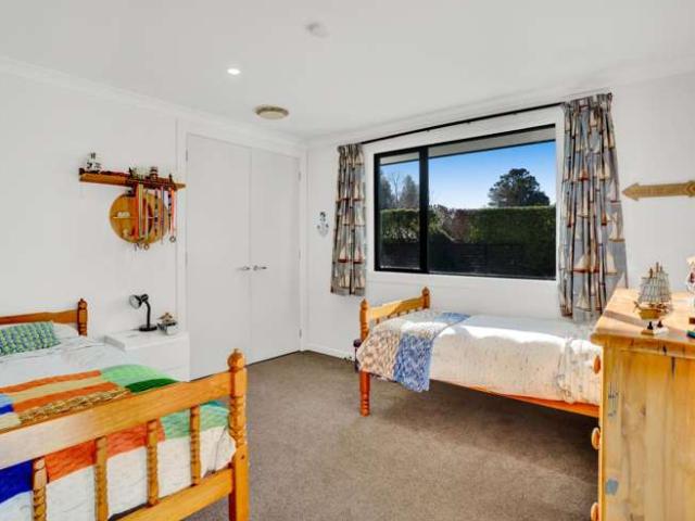 13 Biron Place, Stratford