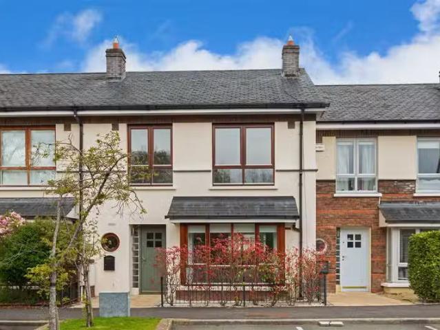 13 Carrickmines Chase, Carrickmines Wood, Brennanstown Road, D.
